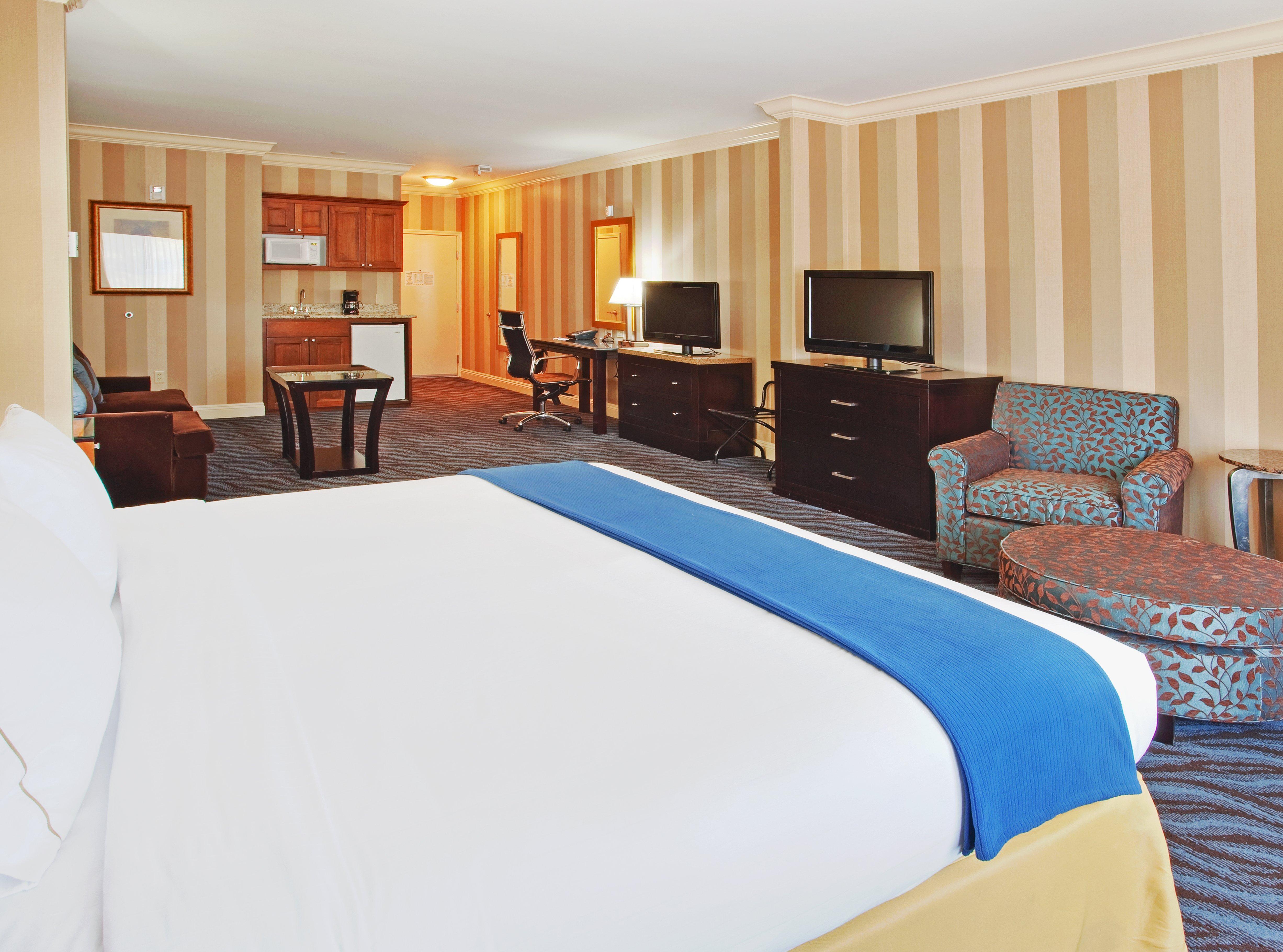 Holiday Inn Express Hotel & Suites Santa Cruz By Ihg Ngoại thất bức ảnh