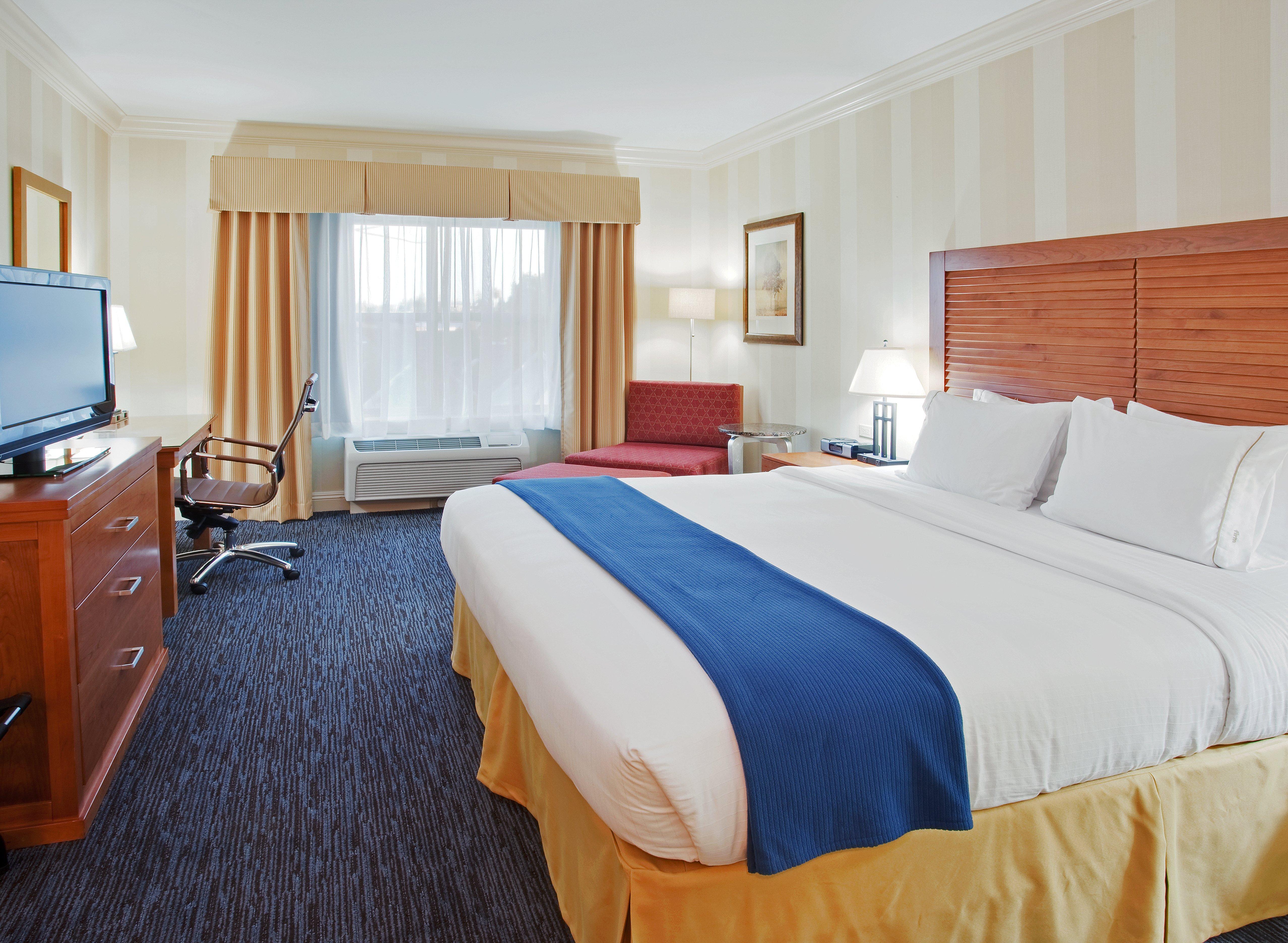 Holiday Inn Express Hotel & Suites Santa Cruz By Ihg Ngoại thất bức ảnh