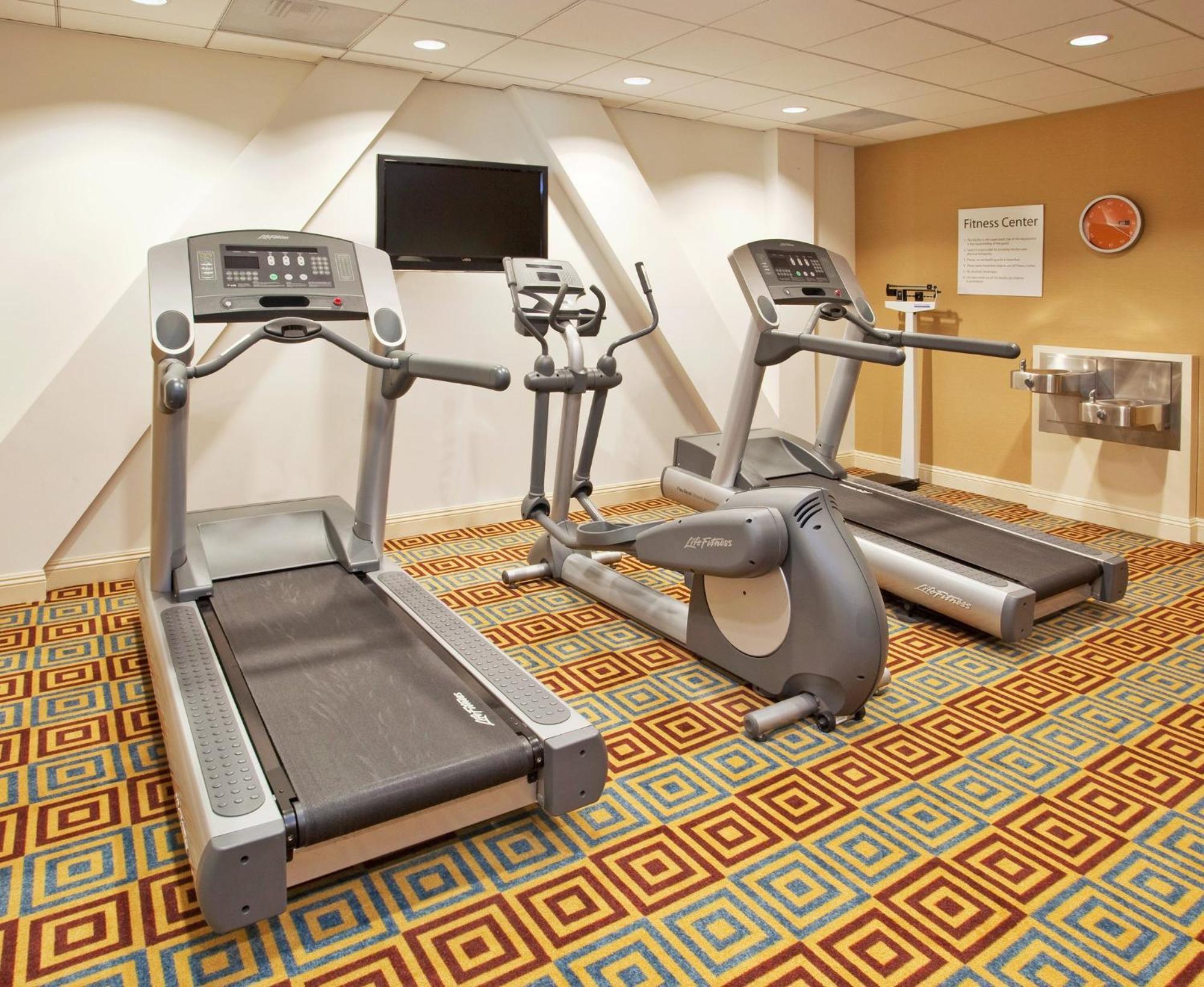 Holiday Inn Express Hotel & Suites Santa Cruz By Ihg Ngoại thất bức ảnh